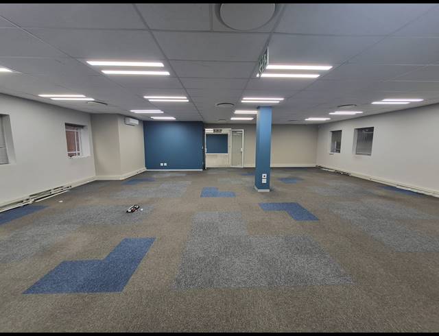 403M² OFFICE TO LET IN RIVONIA